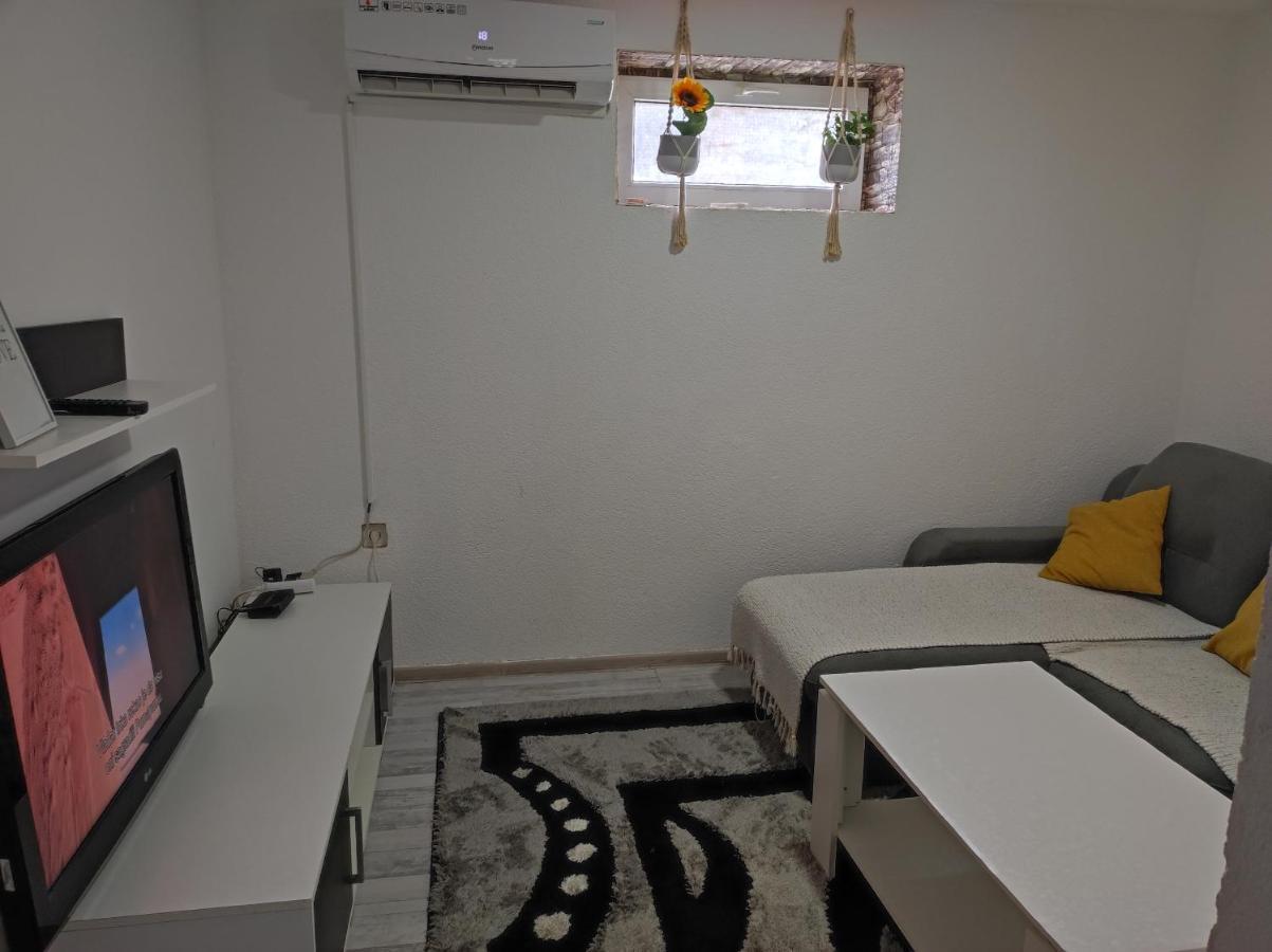 Apartment Neo Bihac Exterior photo